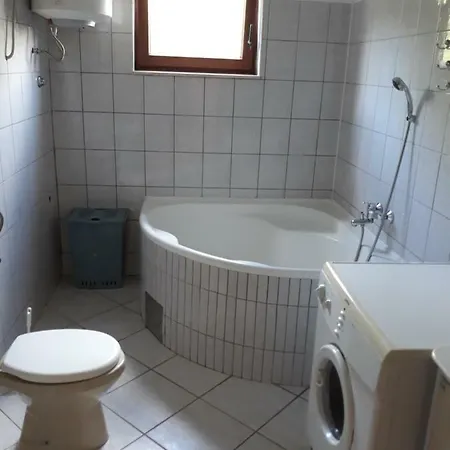 Buzuk Gæstehus