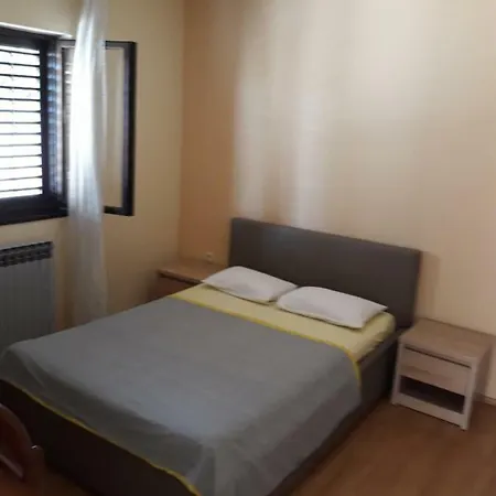 Buzuk Trogir